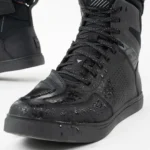 SHIMA_REBEL WP_BLACK_LADY_600x800_02