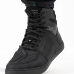 SHIMA_REBEL WP_BLACK_LADY_600x800_05