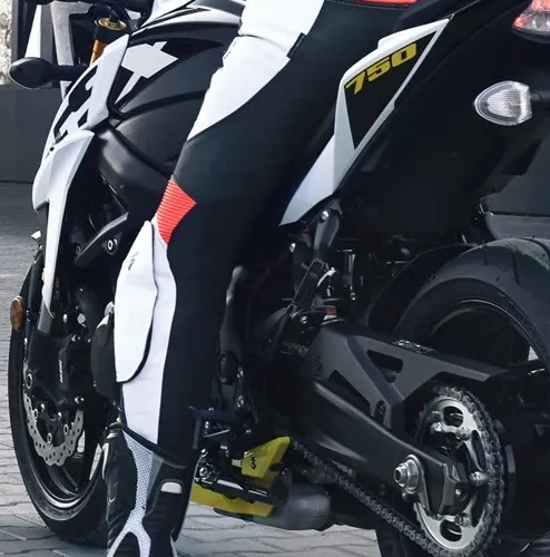 SHIMA_MIURA_2.0_redfluo_11zon-e1725647541612-494x500